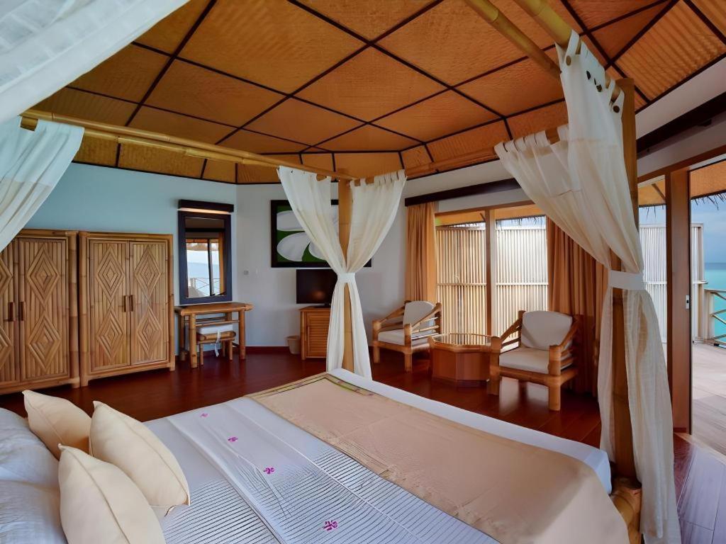 Angaga Island Resort And Spa Eksteriør billede