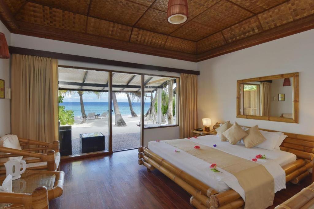 Angaga Island Resort And Spa Eksteriør billede