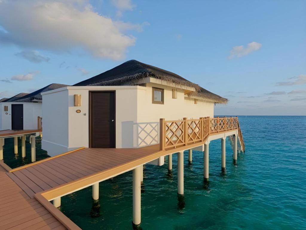 Angaga Island Resort And Spa Eksteriør billede