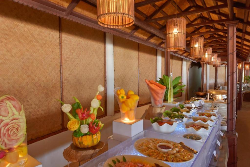 Angaga Island Resort And Spa Eksteriør billede